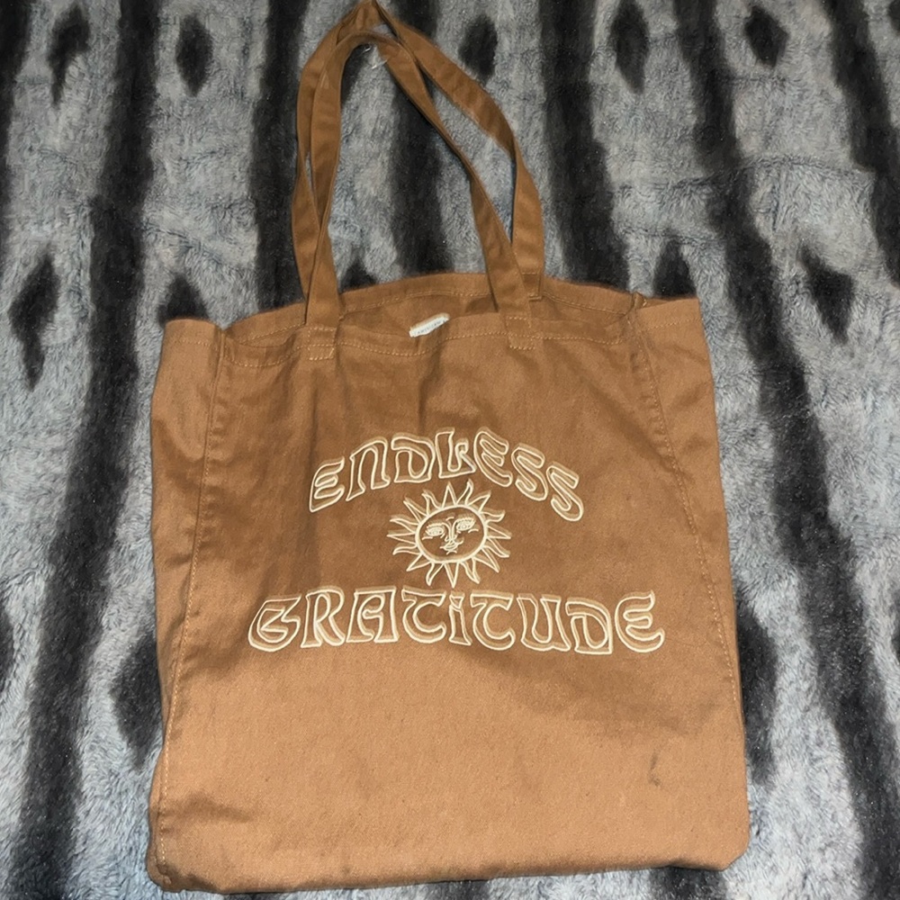 american eagle tote!